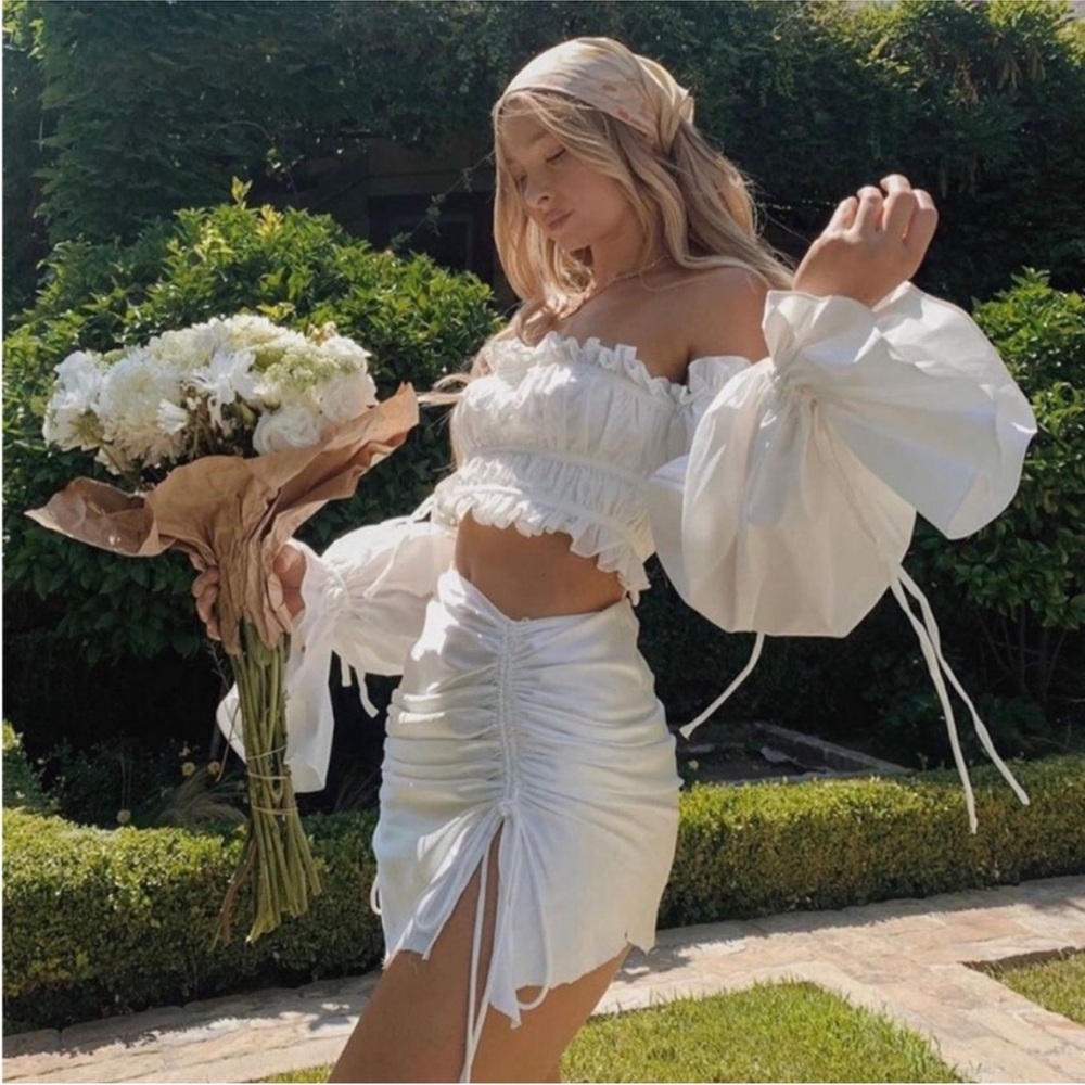 NWOT House of‎ CB Tula Ruched Off Shoulder Top White Small